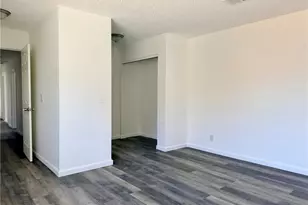 1223 W 69th, Los Angeles, CA 90044 - Photo 10