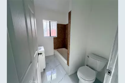 1223 W 69th, Los Angeles, CA 90044 - Photo 6