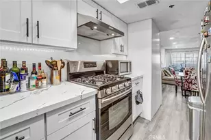 6545 Reseda Blvd, Reseda, CA 91335 - Photo 4