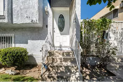 15145 Victory #1, Van Nuys, CA 91411 - Photo 2