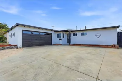 44015 3rd, Lancaster, CA 93535 - Photo 2