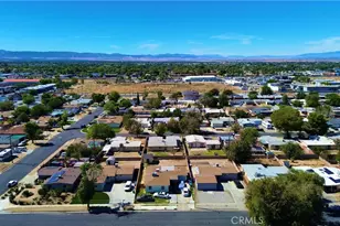 44015 3rd, Lancaster, CA 93535 - Photo 46