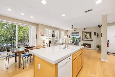 25441 Eagle Lane #140, Valencia, CA 91381 - Photo 8
