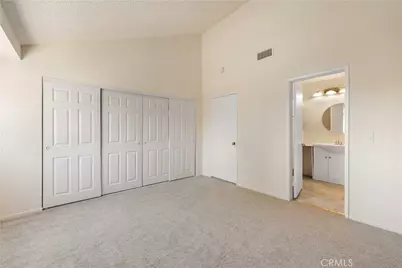 2762 Erringer #15, Simi Valley, CA 93065 - Photo 18