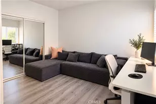 13951 Sherman Way, Van Nuys, CA 91405 - Photo 8