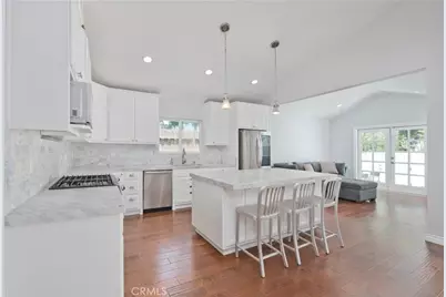 17343 Martha Street, Encino, CA 91316 - Photo 8