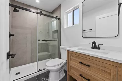 678 E 45th, Los Angeles, CA 90011 - Photo 56