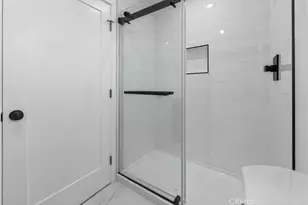 678 E 45th, Los Angeles, CA 90011 - Photo 24