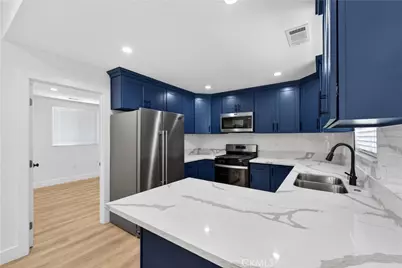 678 E 45th, Los Angeles, CA 90011 - Photo 10