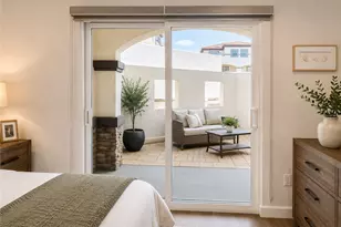 946 Warwick, Thousand Oaks, CA 91360 - Photo 12