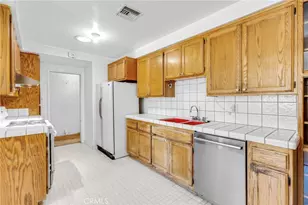 10423 Irondale Ave, Chatsworth, CA 91311 - Photo 6