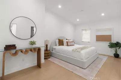 18216 Hartland Street, Reseda, CA 91335 - Photo 16