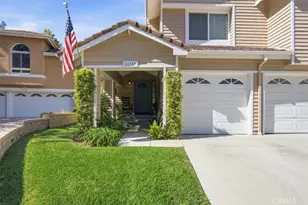24109 Clearbank, Newhall, CA 91321 - Photo 4