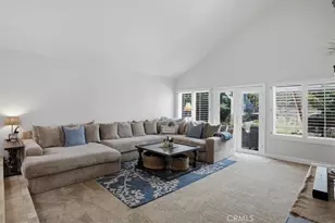 24109 Clearbank, Newhall, CA 91321 - Photo 8