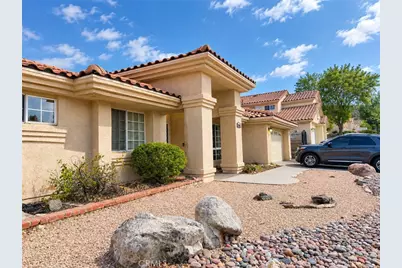 5060 Claro Way, Palmdale, CA 93551 - Photo 2