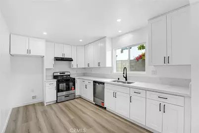 13260 Winfield, Panorama City, CA 91402 - Photo 4