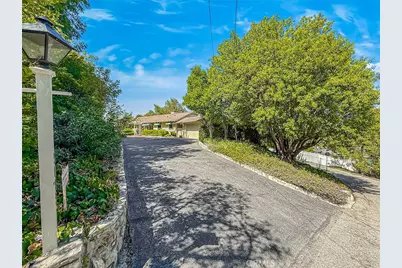 5015 Casa Dr., Tarzana, CA 91356 - Photo 6