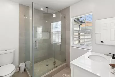 18216 Hartland Street, Reseda, CA 91335 - Photo 34