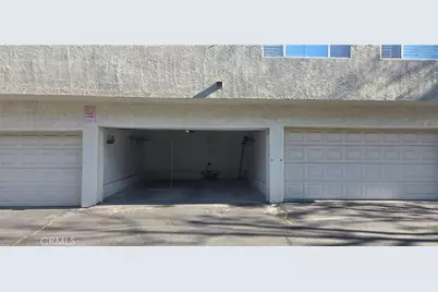 21309 Eucalyptus #203, Newhall, CA 91321 - Photo 18
