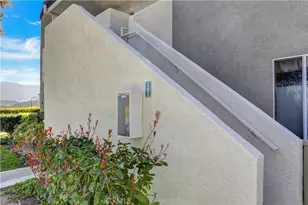 21309 Eucalyptus, Newhall, CA 91321 - Photo 2