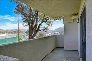 21309 Eucalyptus, Newhall, CA 91321 - Photo 16
