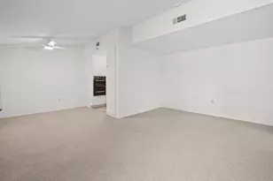 19155 Ave Of The Oaks, Newhall, CA 91321 - Photo 8