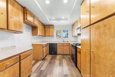 1642 Lauterbach, Lancaster, CA 93535 - Photo 14