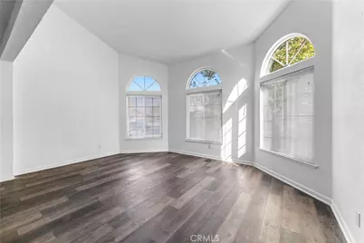 1642 Lauterbach, Lancaster, CA 93535 - Photo 4