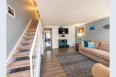 231 Gazania Court, Thousand Oaks, CA 91362 - Photo 2