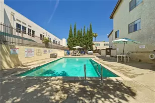 8933 Willis, Panorama City, CA 91402 - Photo 36