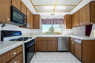 13336 Trego St, Sylmar, CA 91342 - Photo 14