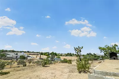 11694 Pepper Street, Hesperia, CA 92345 - Photo 46