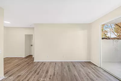 2805 W Avenue K12 Apt#143, Lancaster, CA 93536 - Photo 4