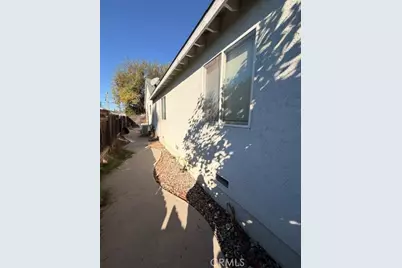 6718 Varna Avenue, Los Angeles, CA 91401 - Photo 4