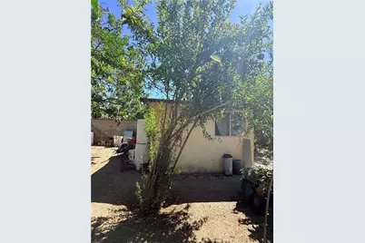 10416 Cayuga, Pacoima, CA 91331 - Photo 8