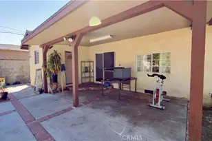 10416 Cayuga, Pacoima, CA 91331 - Photo 24