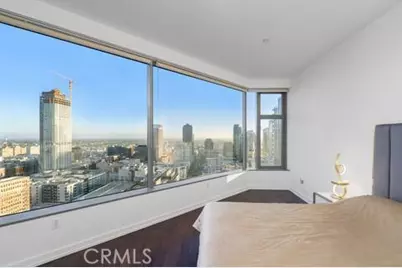 801 S Grand Avenue #2111, Los Angeles, CA 90017 - Photo 2