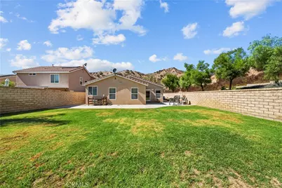 29890 Berkshire, Castaic, CA 91384 - Photo 30