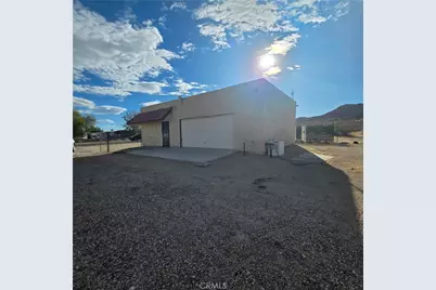 20474 Waalew, Apple Valley, CA 92307 - Photo 2