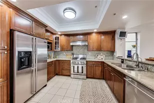 12026 Hoffman St, Studio City, CA 91604 - Photo 8