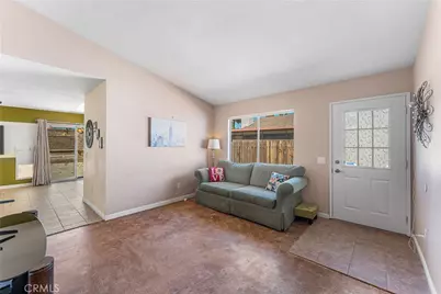 37061 29th, Palmdale, CA 93550 - Photo 4