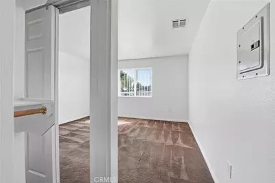 45019 Division, Lancaster, CA 93535 - Photo 10
