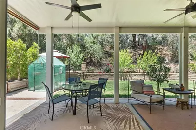 21911 Peppercorn Drive, Saugus, CA 91350 - Photo 38