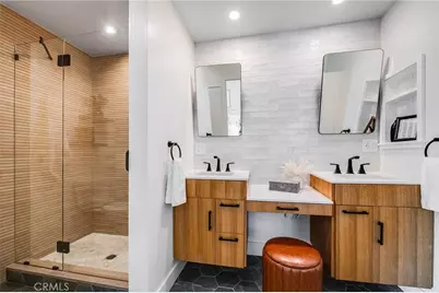 340 N Clybourn Avenue, Burbank, CA 91505 - Photo 22