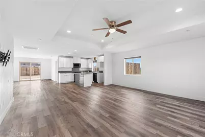 7270 Poppy, California City, CA 93505 - Photo 6
