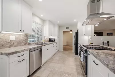 856 Moffatt Circle, Simi Valley, CA 93065 - Photo 12