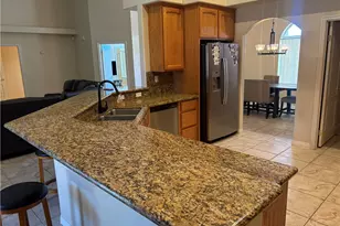 21432 Hector Ct, California City, CA 93505 - Photo 6