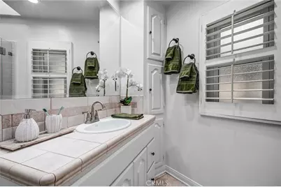 6489 Alta Gracia, Tujunga, CA 91042 - Photo 18
