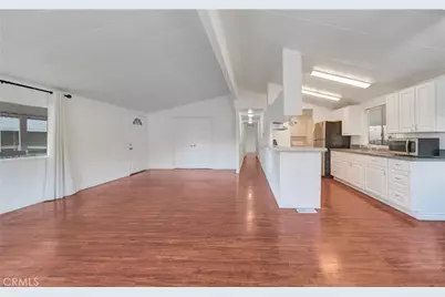 2330 E Avenue J8 #6, Lancaster, CA 93535 - Photo 12