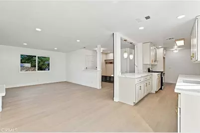 28927 Morningside, Castaic, CA 91384 - Photo 14
